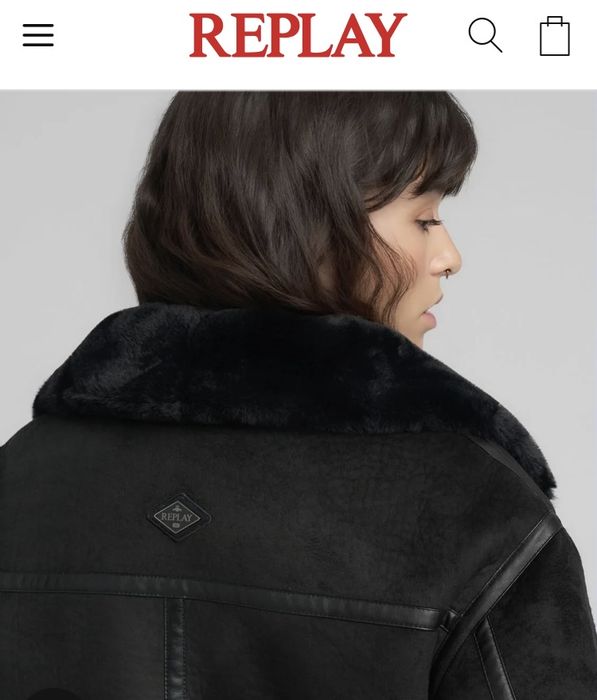 Чисто ново яке Replay