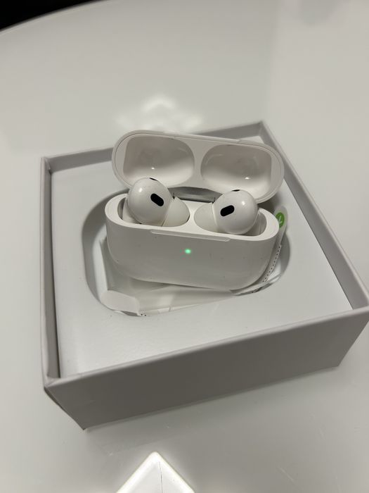Apple air pods pro casti iphone