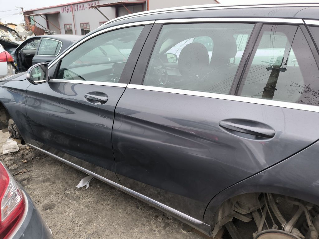 Врати за Mercedes W205