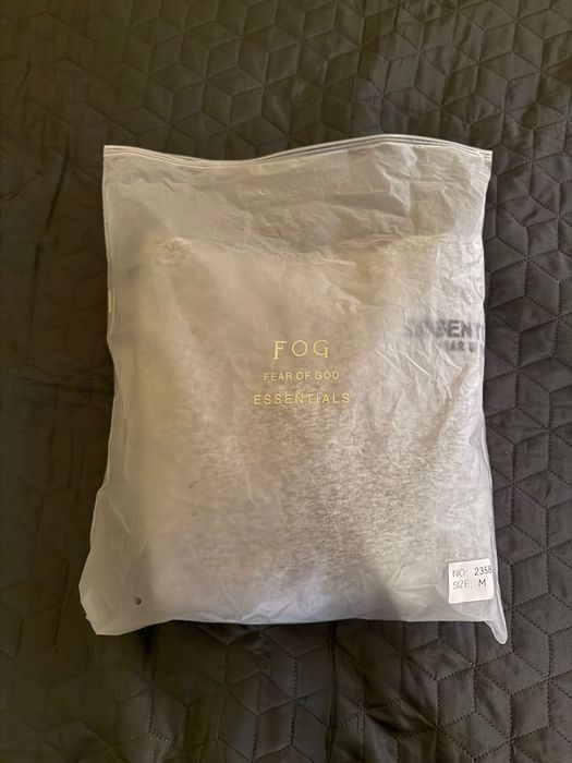 !СПЕШНО! Сиво Essentials Hoodie