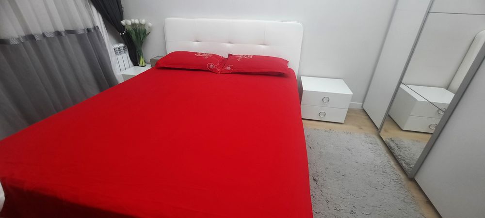 Спальный мебель комплекте