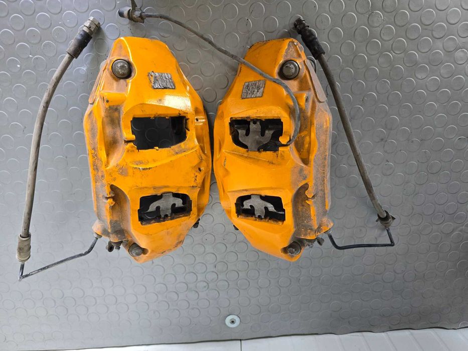 Предни спирачни апарати AUDI RSQ8 2022г