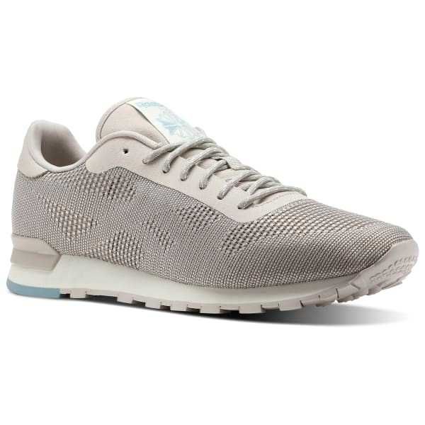 43 Чисто Нови Маратонки Reebok Classic Три Чифта