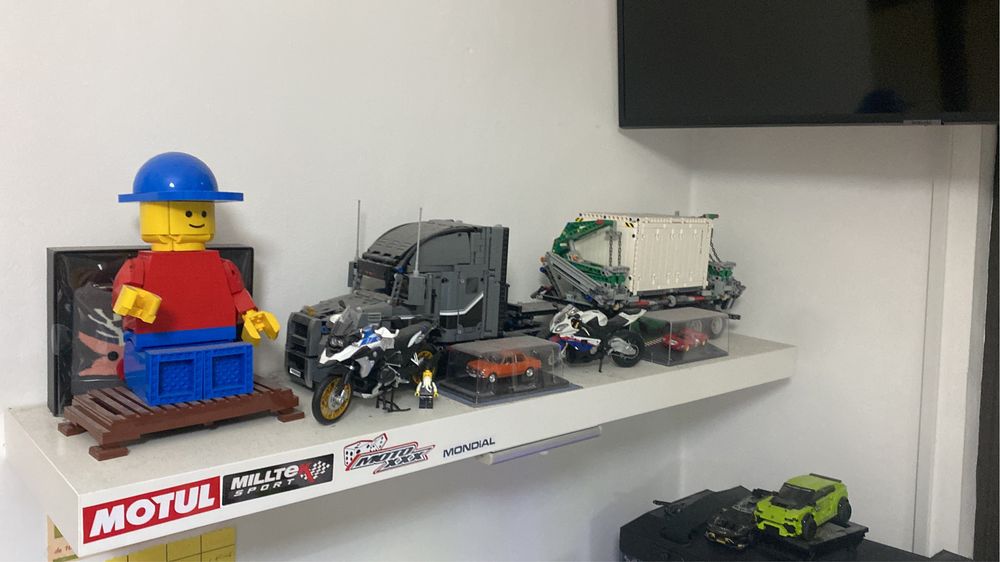 Vand colectie LEGO de diferite serii