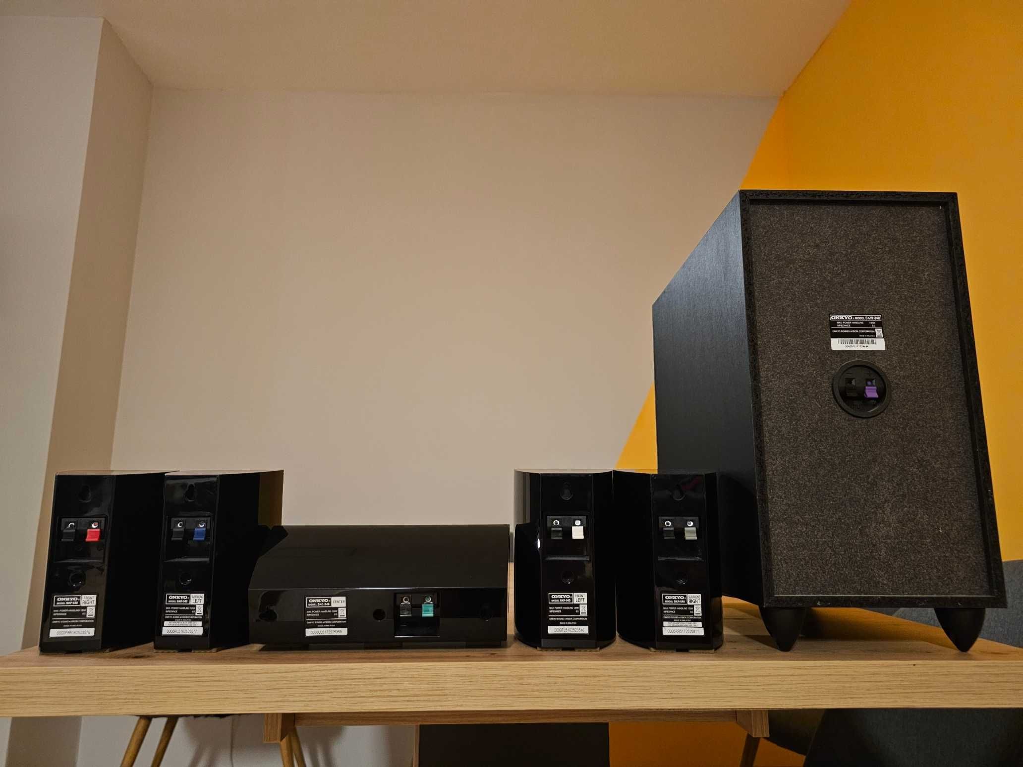 AV Receiver Onkyo HT-R390  5.1 + комплект колони и субуфер HTP-348 5.1