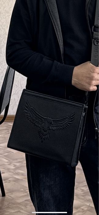 Клатч сатылады жаксы сапада кожанный