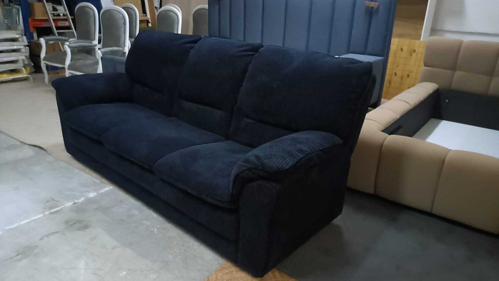 Vand canapea extensibila material plusat raiat negru