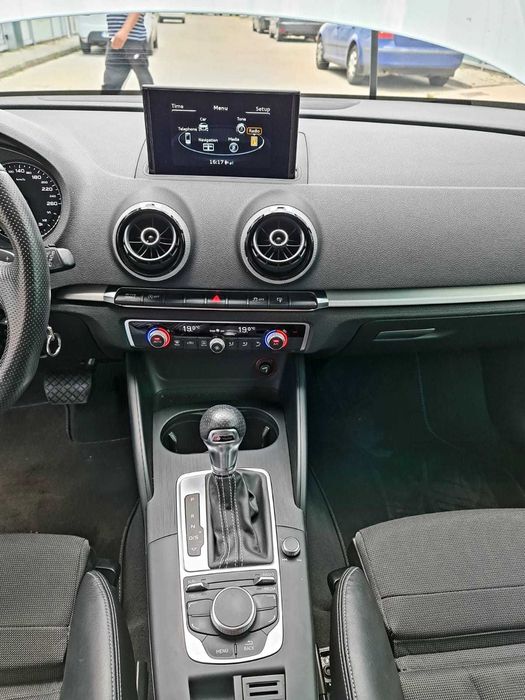 Audi A3/ Sportback S-line/ 1.6 TDI S-tronic