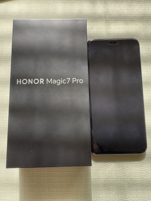Продавам Honor Magic 7 pro(12/512)
