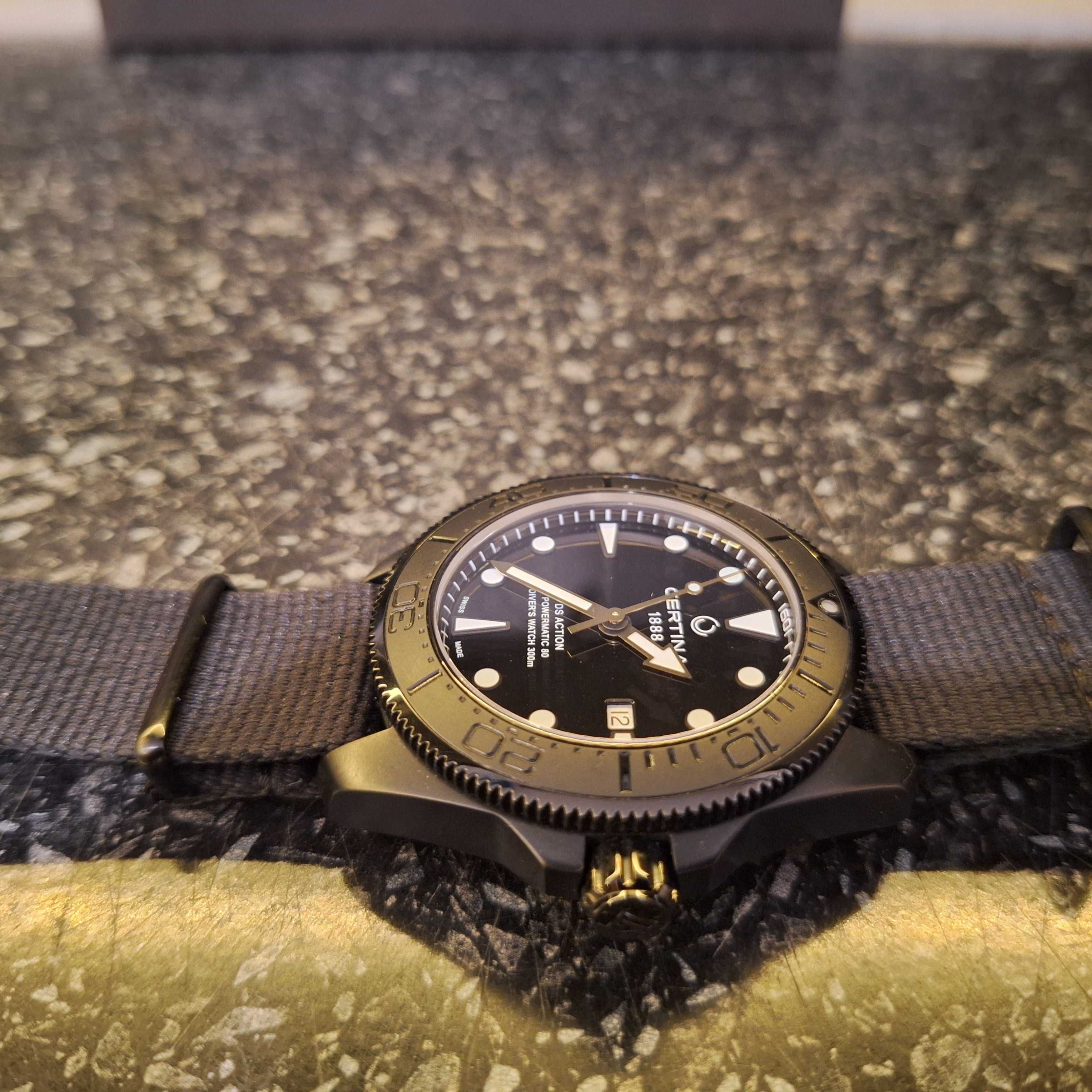Certina DS Action Diver  300m black  43 mm  Powermatic 80