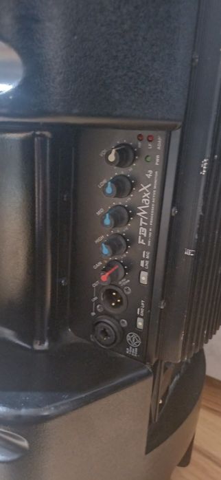 1500 lei buc negBoxe active FBT Max 4 A profesionale