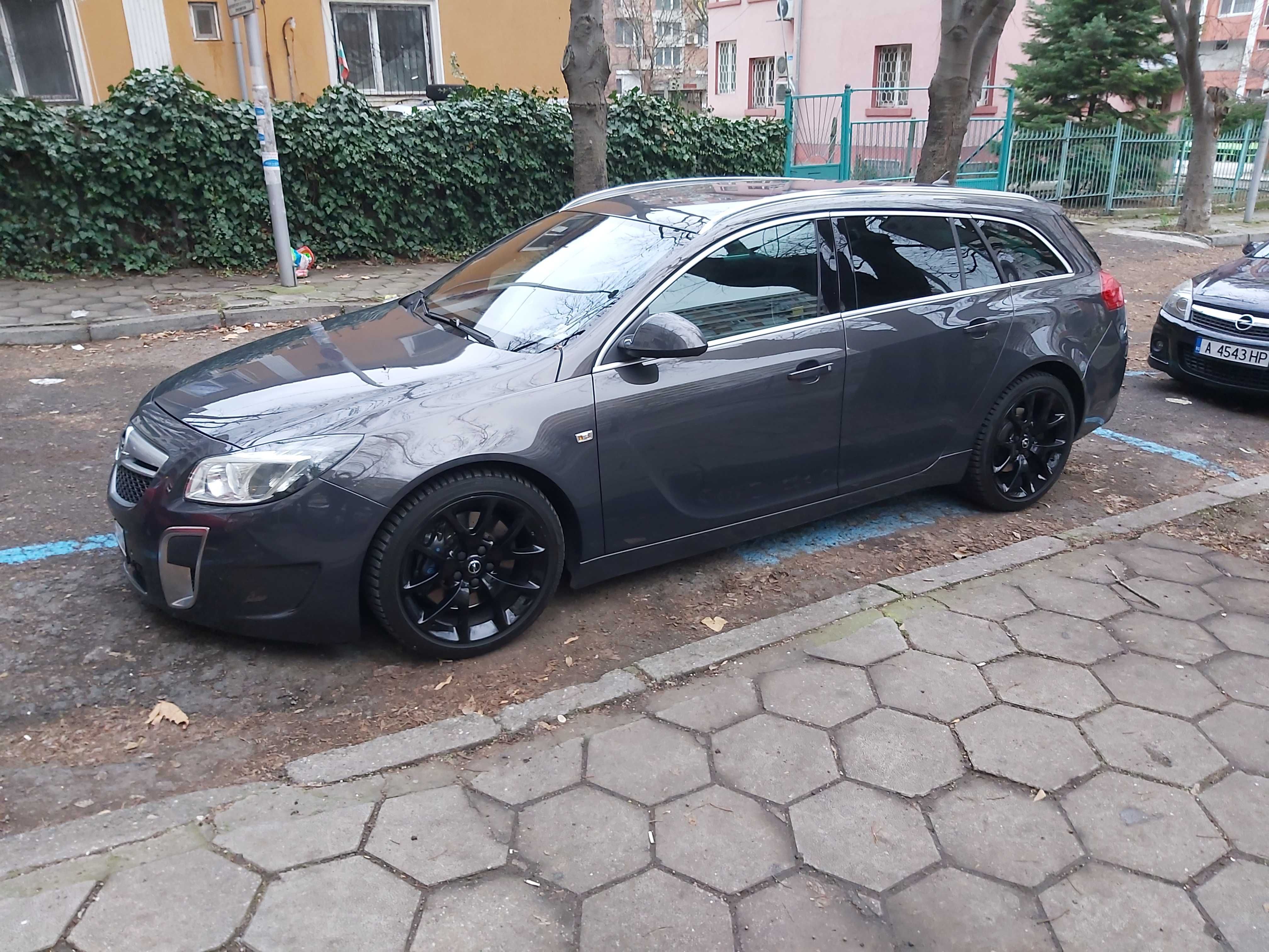 Opel Insignia 2.8 турбо Опц