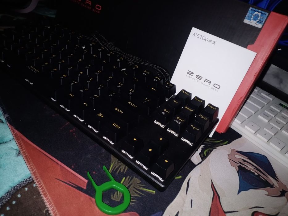 Клавиатура MeToo Zero X52 черный