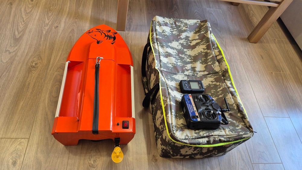 Лодка за захранка