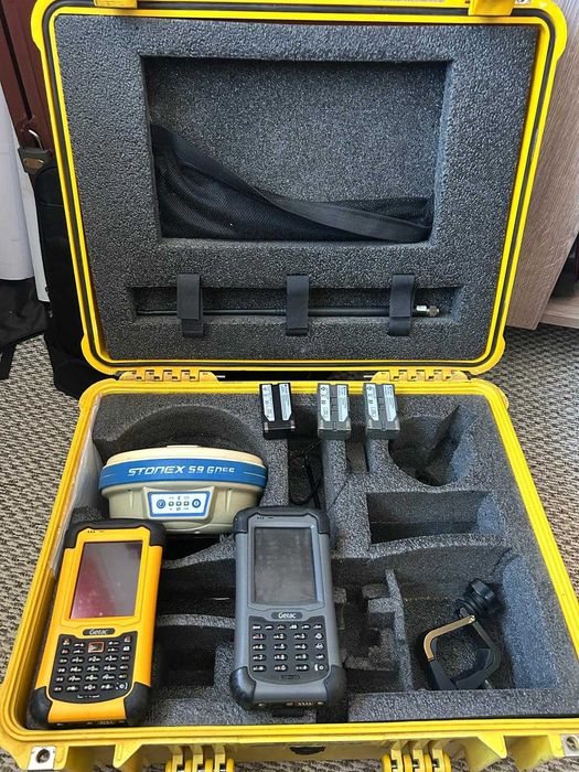 De vanzare GPS Stonex S9.