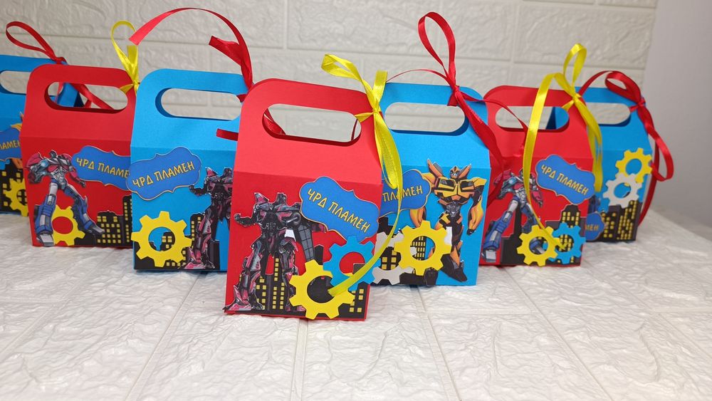 Картонени чантички