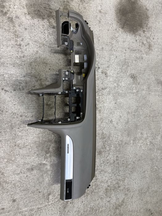 Plansa bord bej audi a6 c6 4f