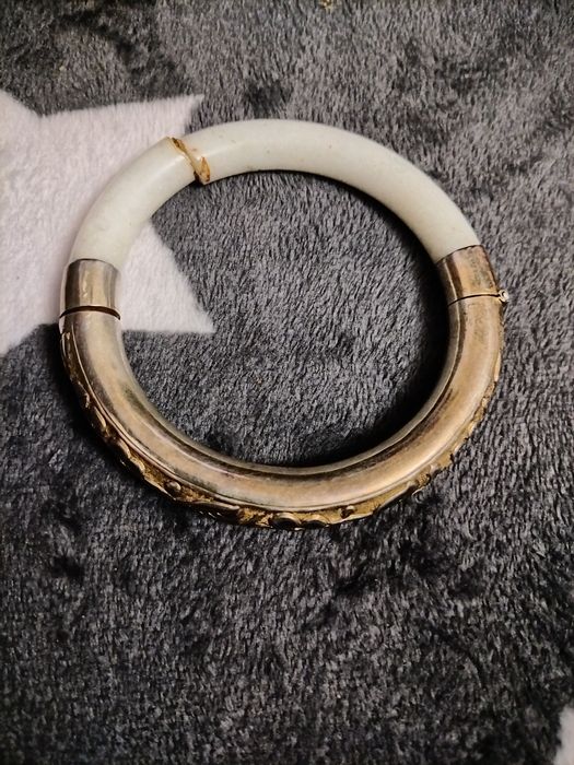 Стара гривни за продажба