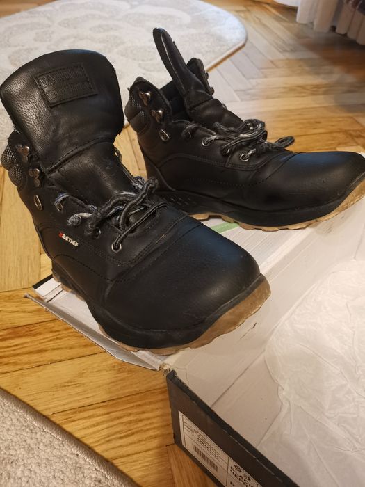 Vand ghete imblanite, 43