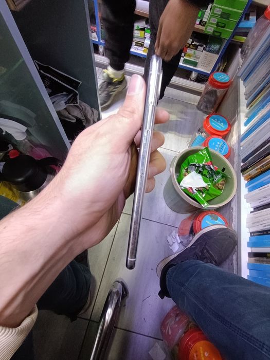 iPhone xs max срочно сотаман