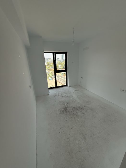 2camere/ 5 min pana la Metrou