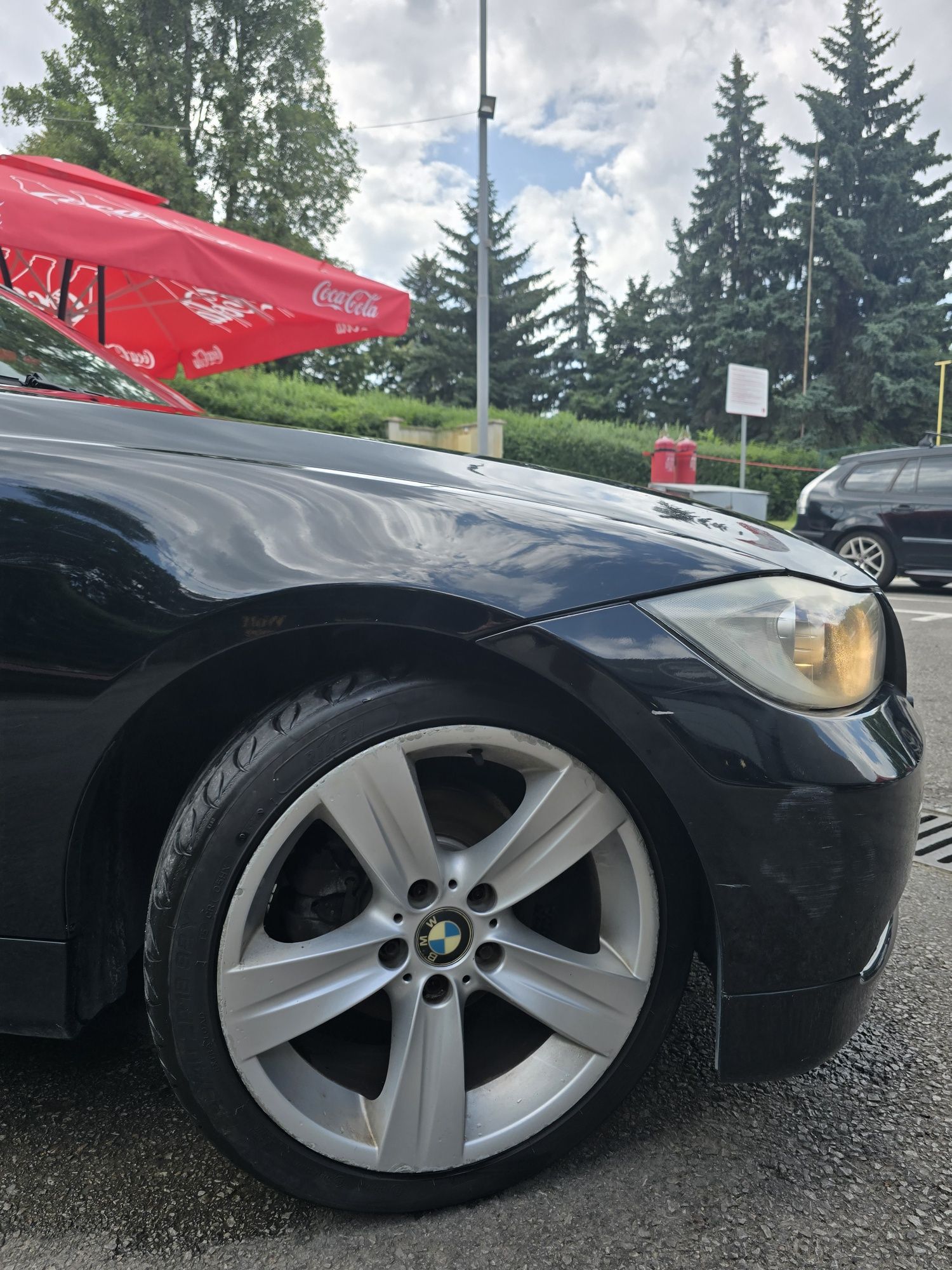 BMW E90 318i 129к.с. (Седан)