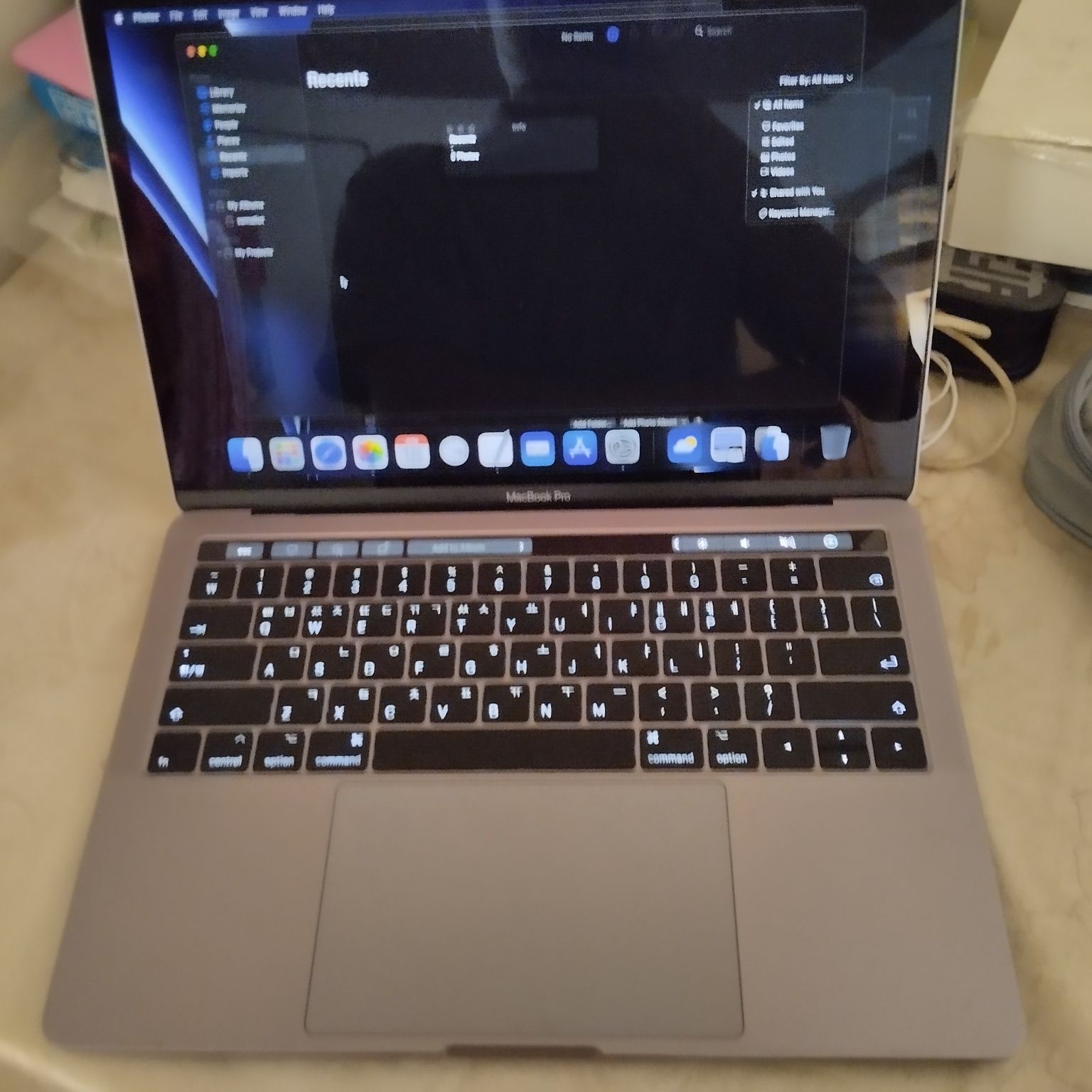 Macbook pro 13 +touch bar
