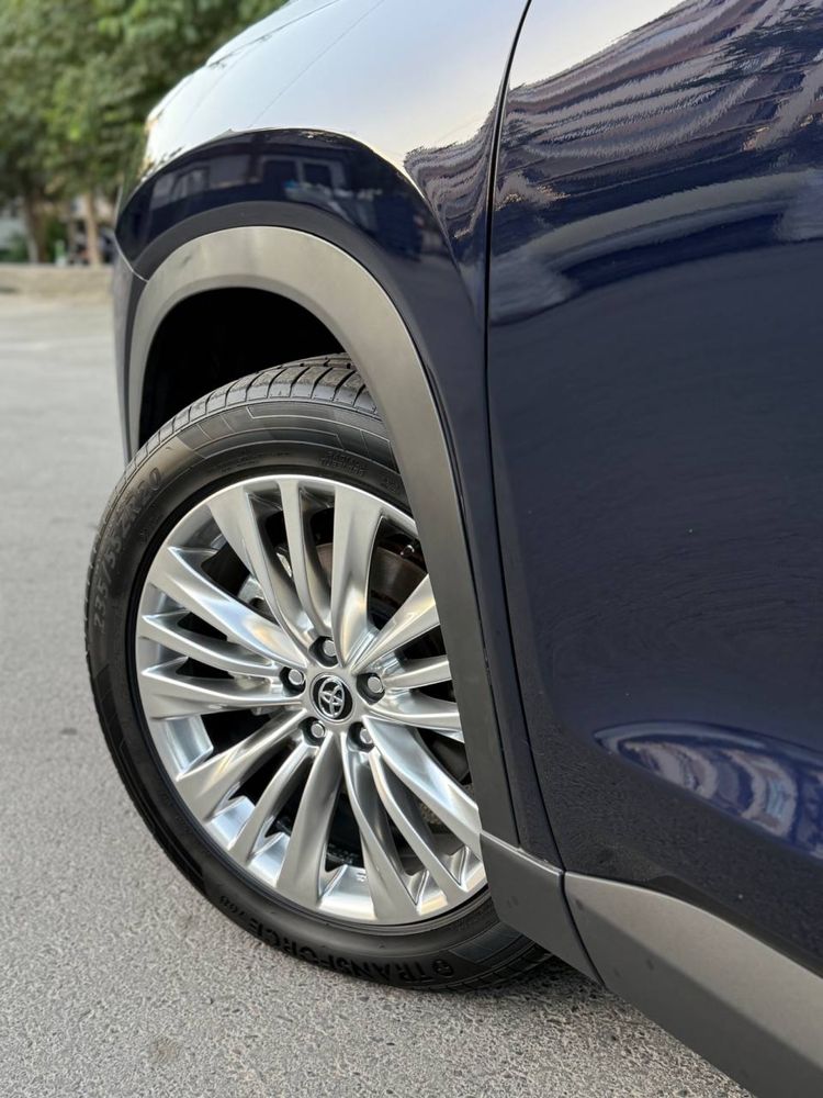 Toyota Grand Highlander (Hybrid)