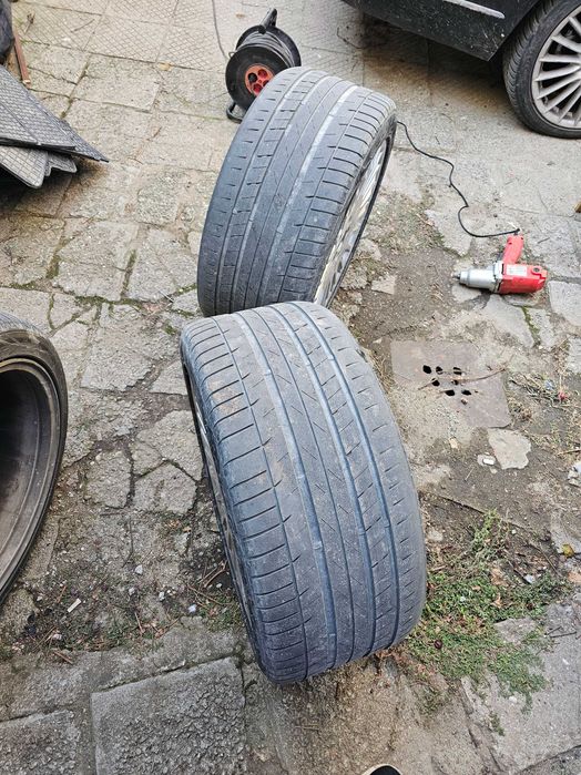 Автомобилни гуми 275x40x19 255x40x19