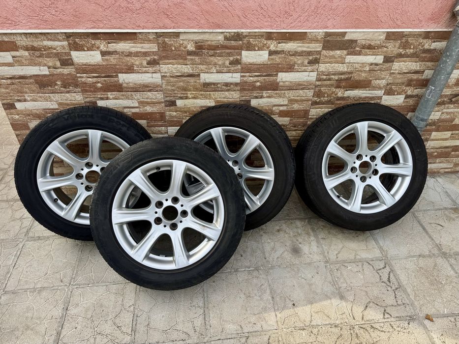 ОРИГИНАЛНИ 17ки гуми+ джанти за БМВ