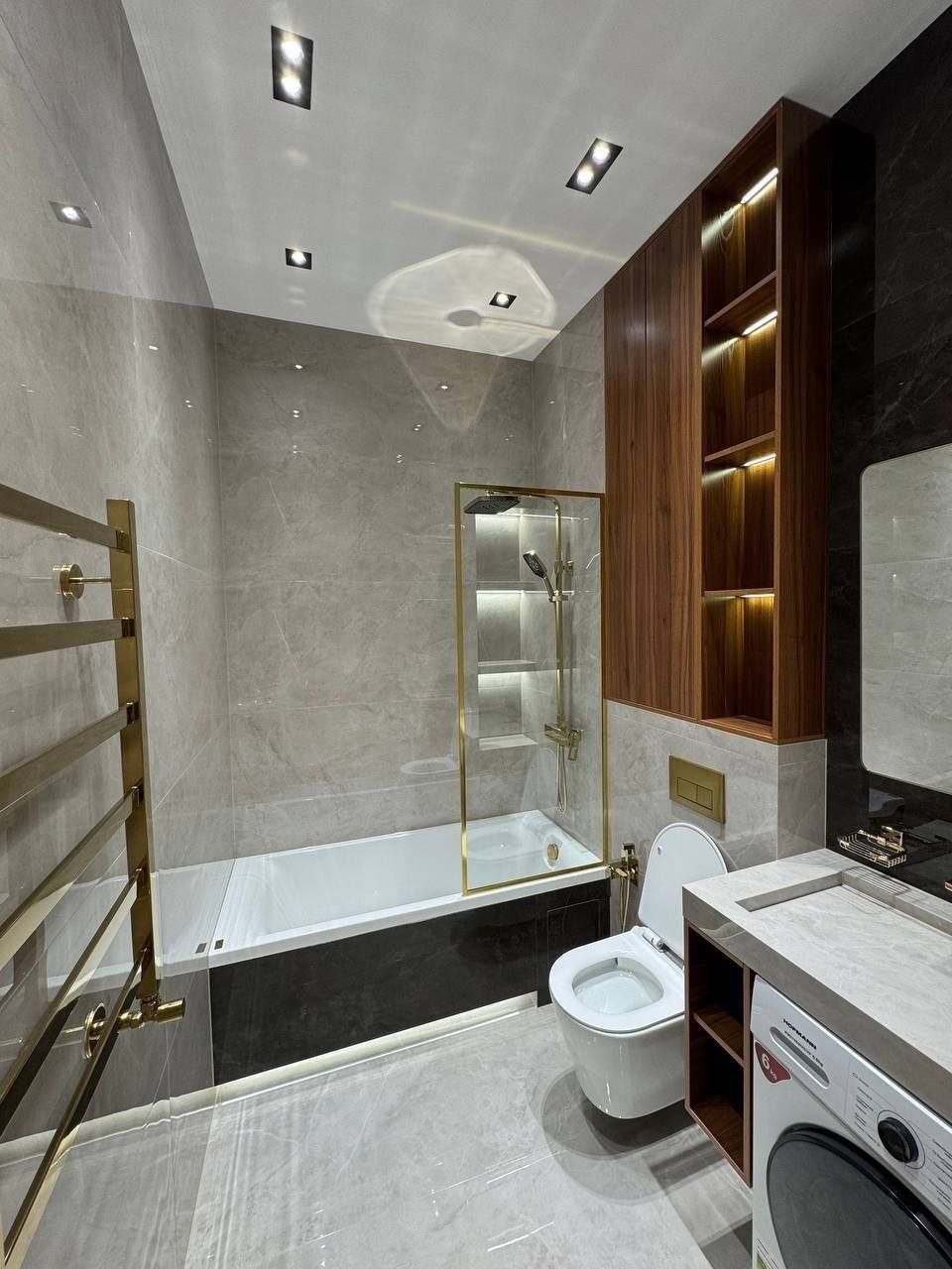 Продается 3х ком квартира, ЖК Family House, ор-р: 8й роддом, 88 м²
