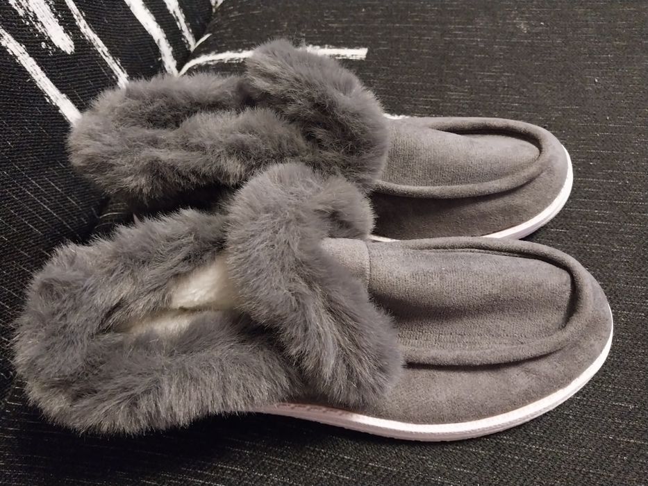 Продам новую обувь