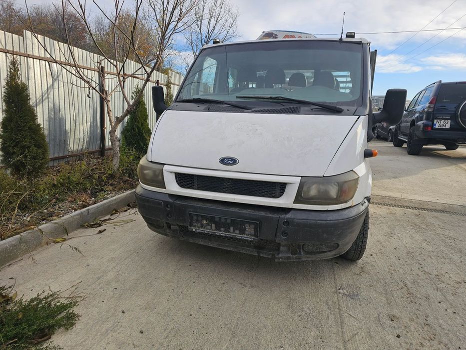 Dezmembrez Ford Transit 2.4 TDDI cod FXFA 85 kw euro 3 an 2004 punte dubla