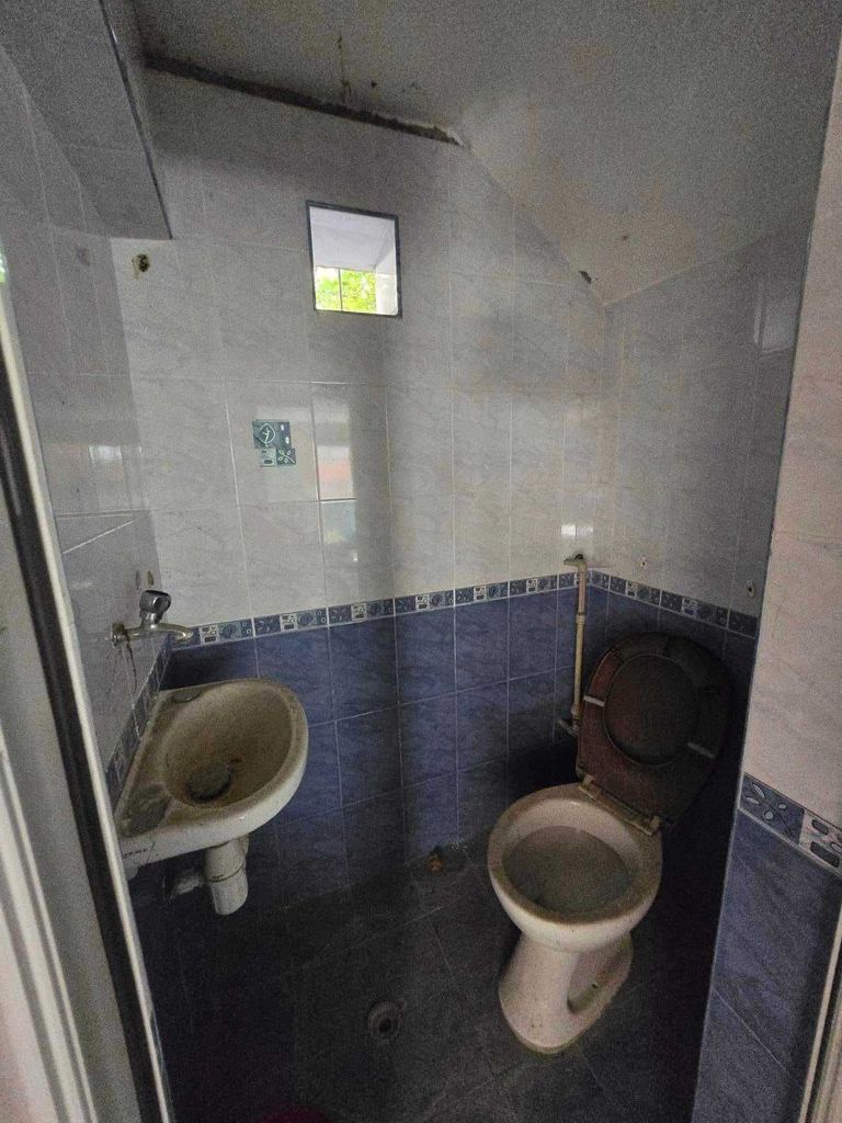 Продава се Къща в Стара Загора, Зора - 195 кв.м за 534 €/кв.м - Снимка #12