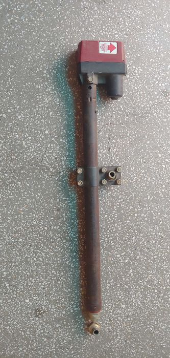 Продавам комплект за сателитна телевизия