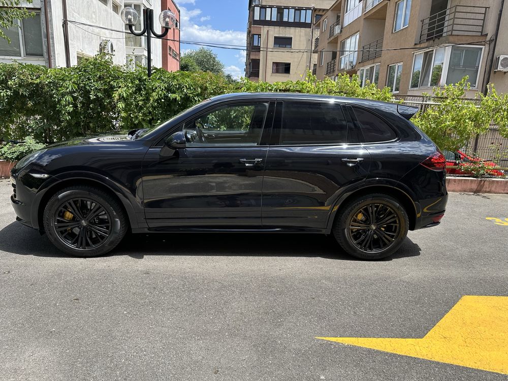 Porsche Cayenne 4.2V8 TDI