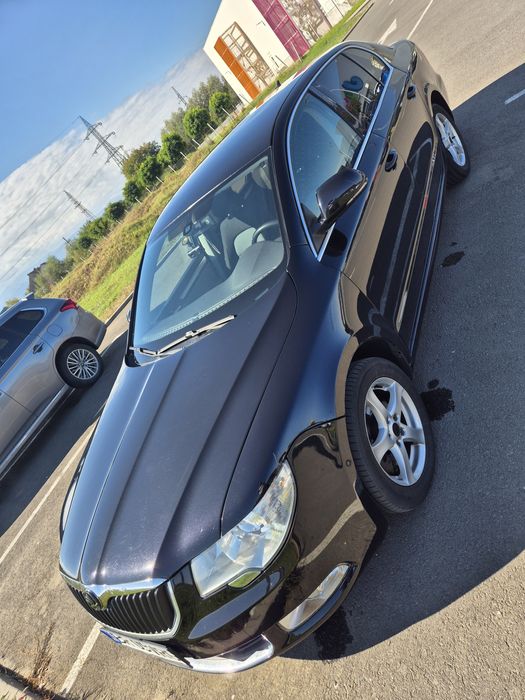 Skoda Superb 2 2010 170cp