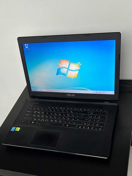 Лаптоп ASUS 17.3' Intel 2Core/6GB/NVIDIA GT 740M/256 SDD/750 HD