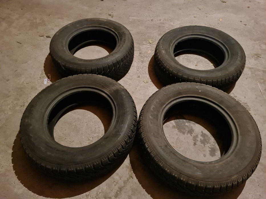 Резина зимняя б/у