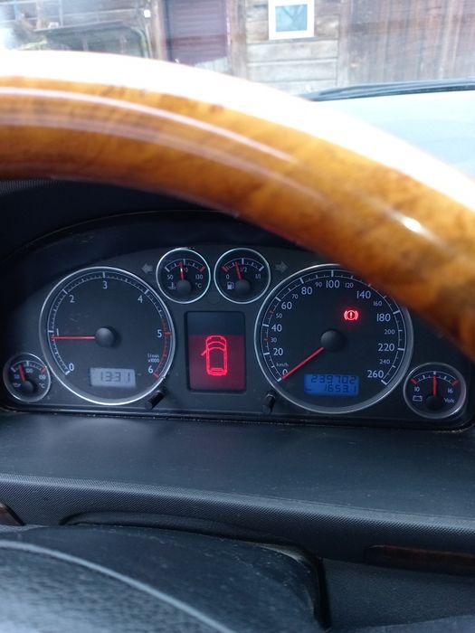 Vând sharan an 2002