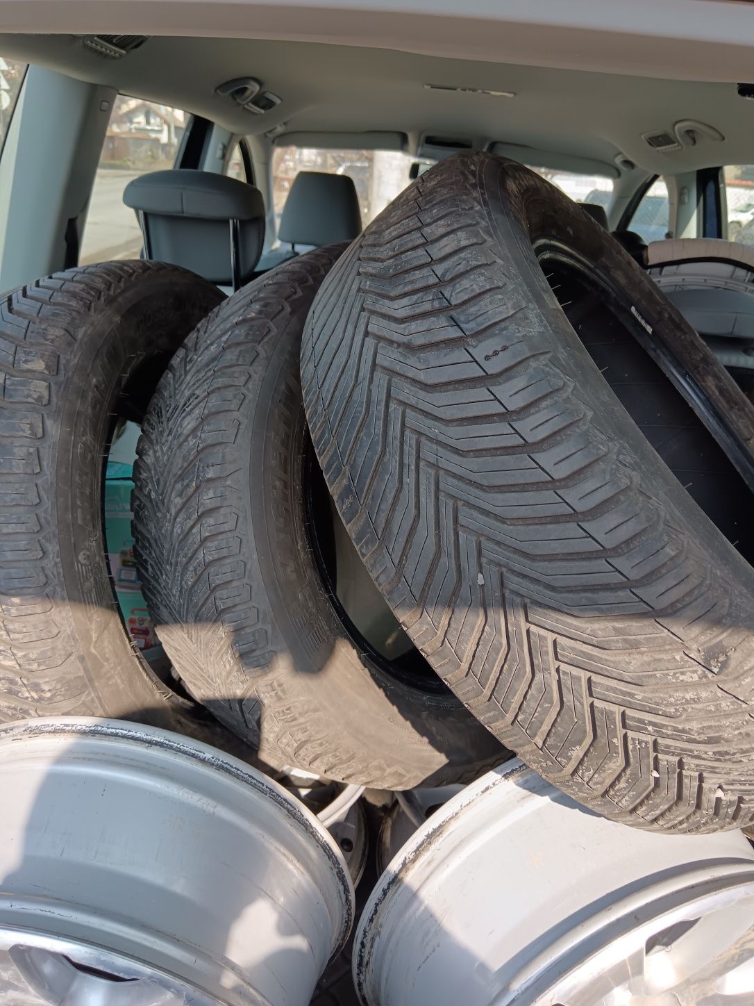 Всесезонни Michelin Crossclimate 2 215/60 r16 99v, Dot 51/21