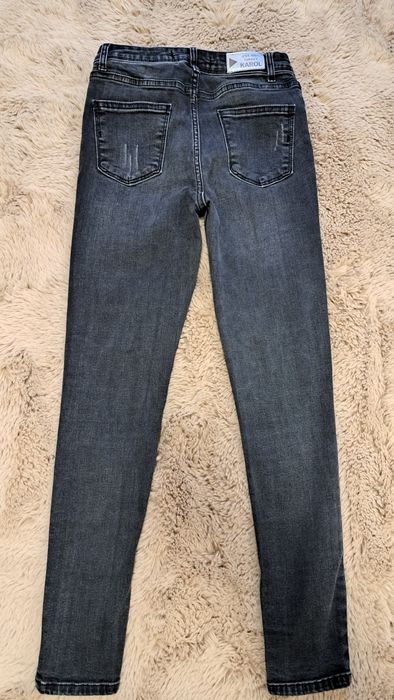 Blugi Karol marimea 36