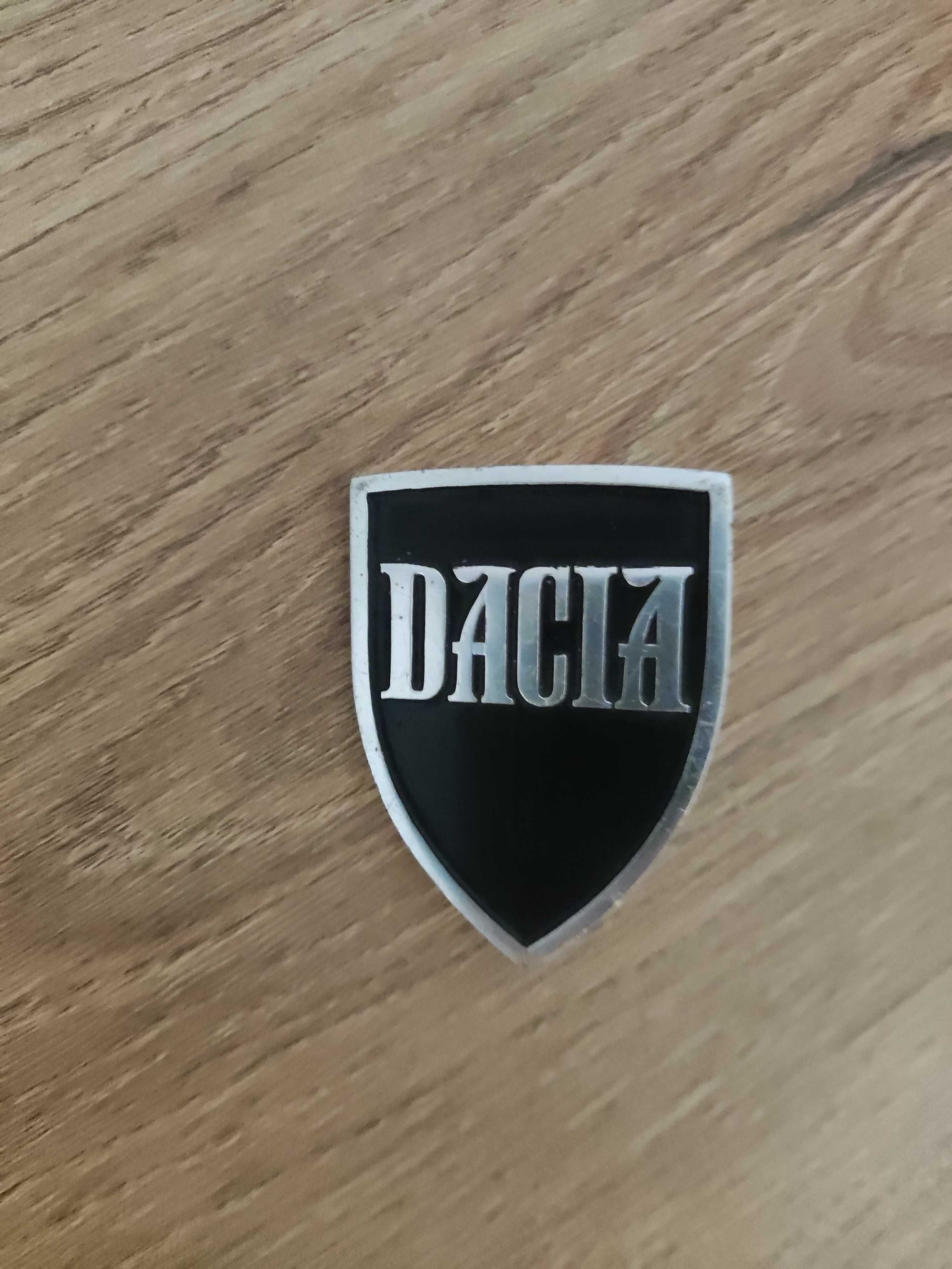 Emblema clasica Dacia