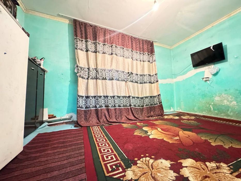 Чиланзар 8 1/5/5 28 метр квадарат ориентир Парус своя галарейка