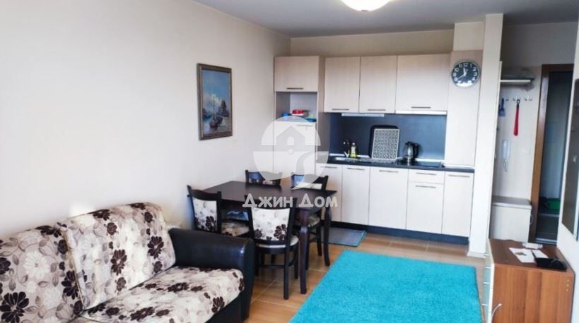 Продава се Двустаен апартамент в Несебър - 51 кв.м за 1942 €/кв.м - Снимка #3