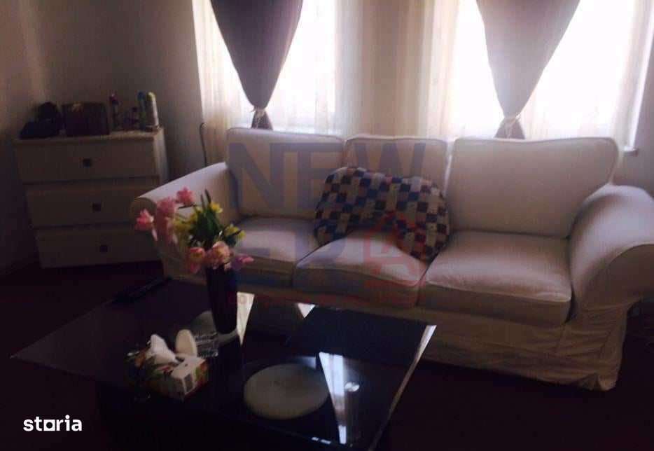 Apartament in vila de vanzare, zona Armeneasca