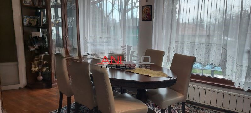 Къща в Варна-Аспарухово площ 310 цена 470000