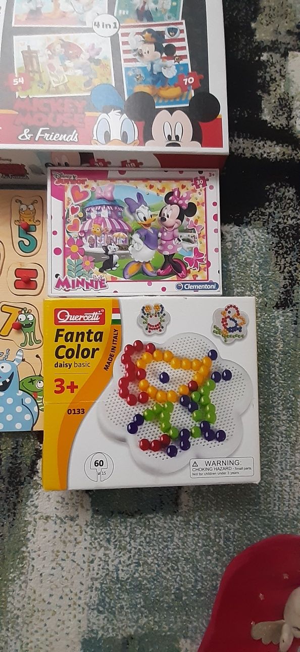Puzzle Frozen si Mickey&,Minnie Mouse