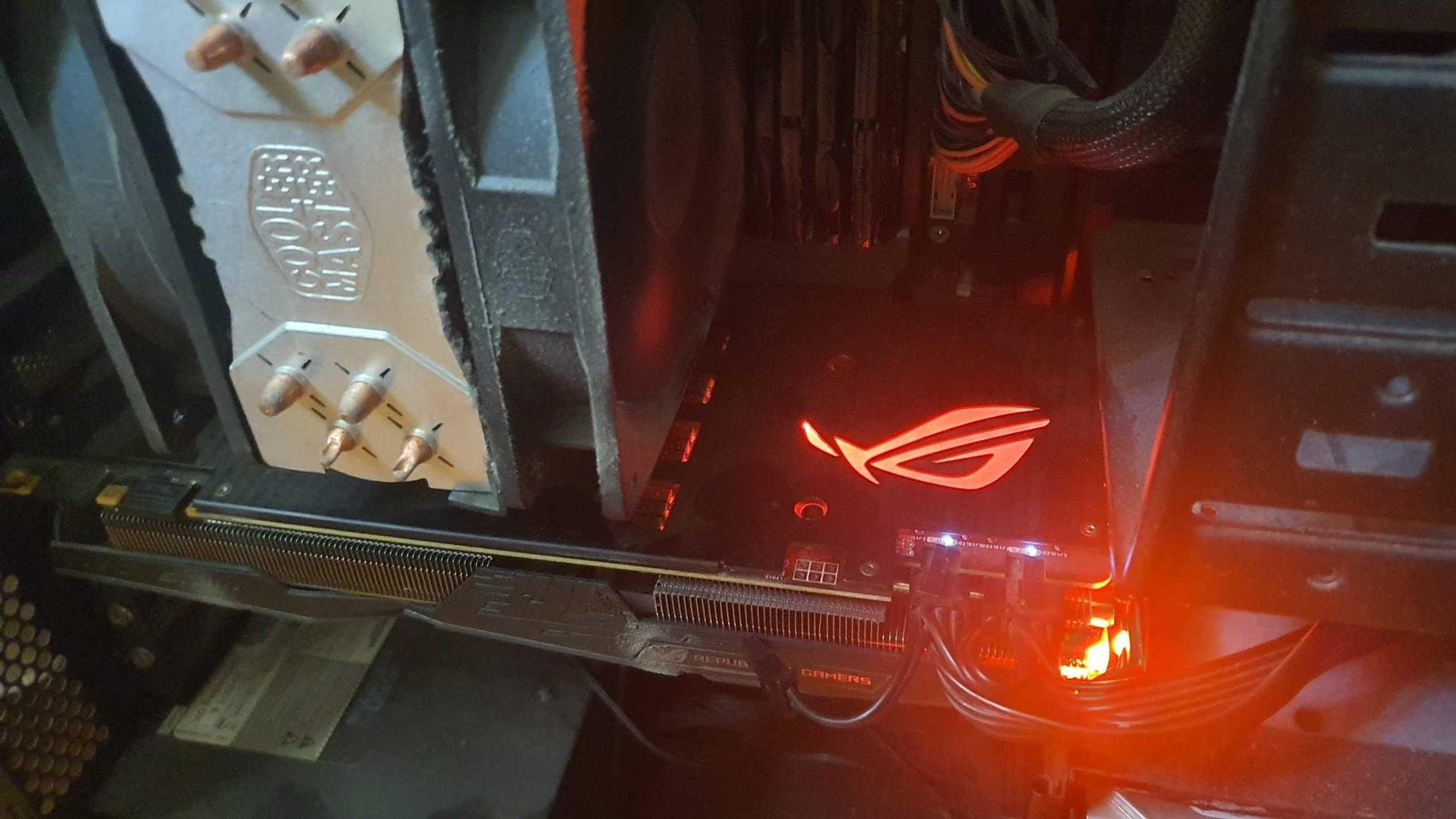 placa video gaming Asus GeForce GTX 1080 rog strix