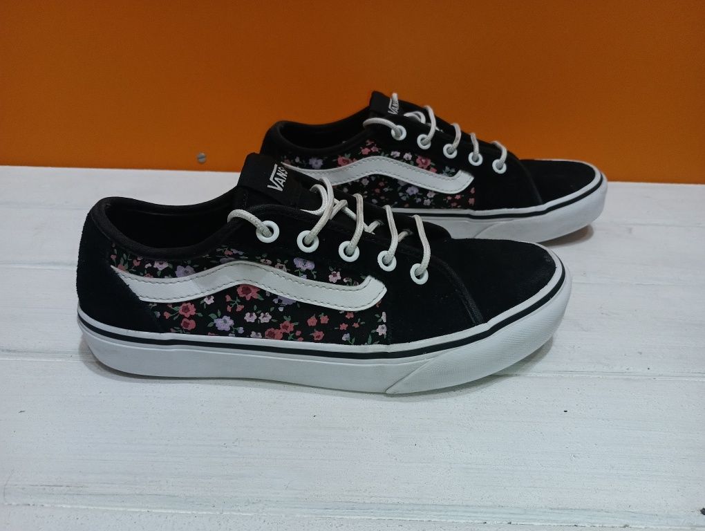 Vans кожени N 37 - 29 лв